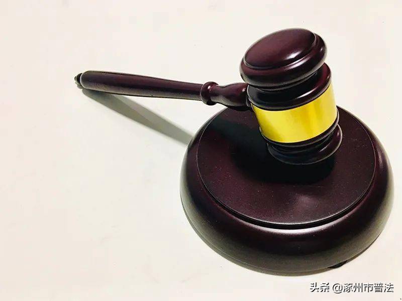 李某在N市經營互聯網新聞(李某在某市東城區開了一家大亨)